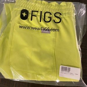 Womens Figs Lesage joggers in citrine. NWT